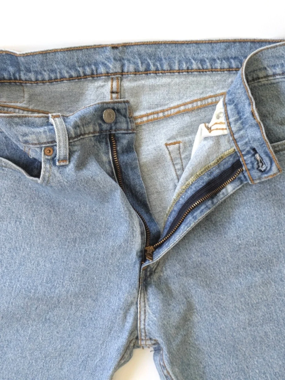 Levi's 505 Mens Low Stretch 33x32 Light Wash Denim